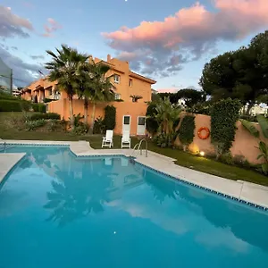 Alloggio in famiglia Royal Cabopino, Marbella